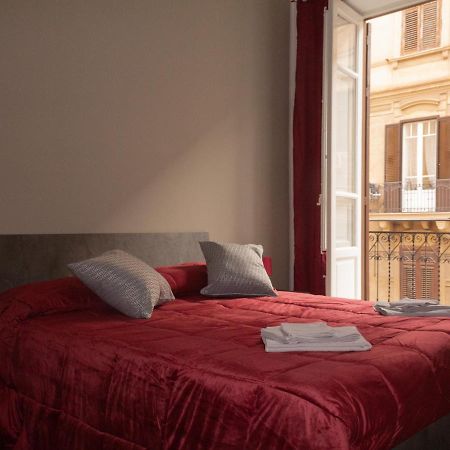 Pacini Deluxe Apartment Palermo Exteriör bild